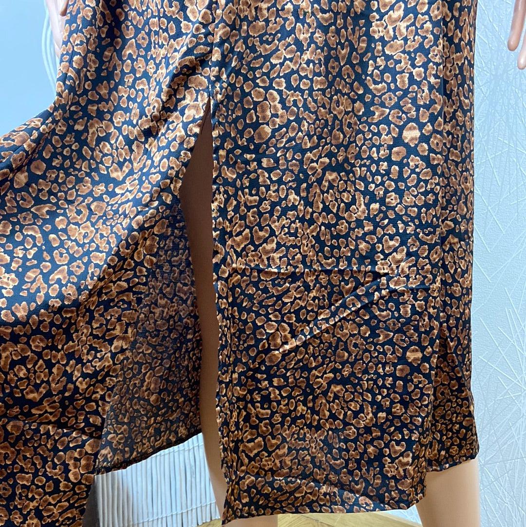Robe midi marron motif léopard cache coeur modèle Maria Les Petites Fleurs – Image 4