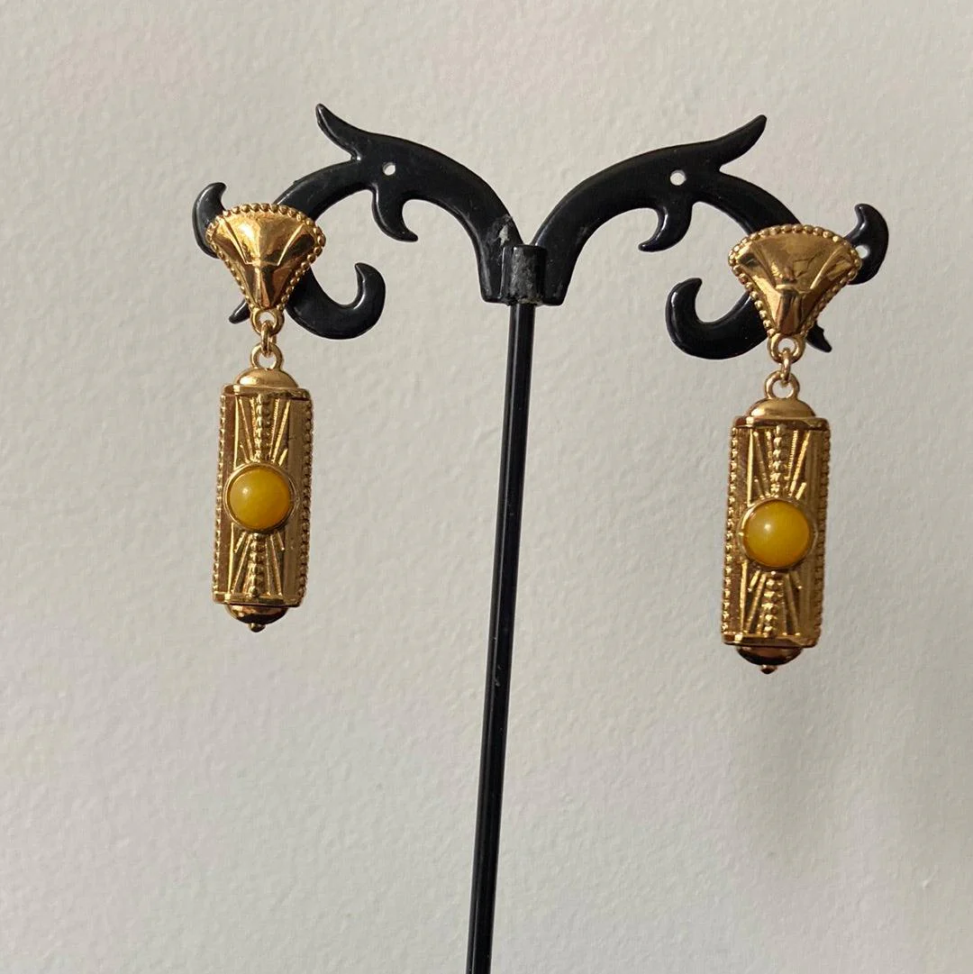 Boucles d’oreilles pendantes plaqué or pierre semi précieuse jaune Shabada – Image 6