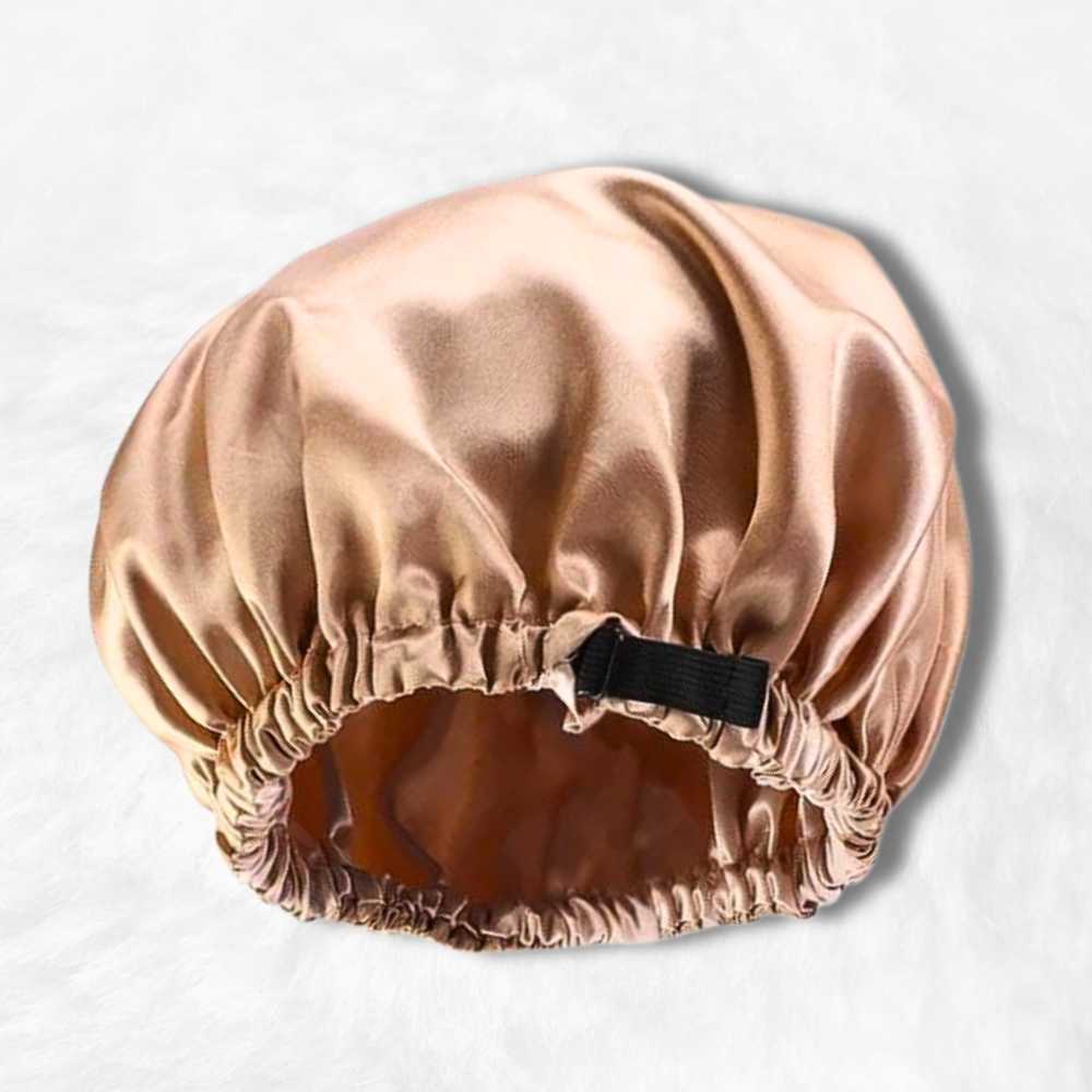 Bonnet en Satin Gold Réglable !