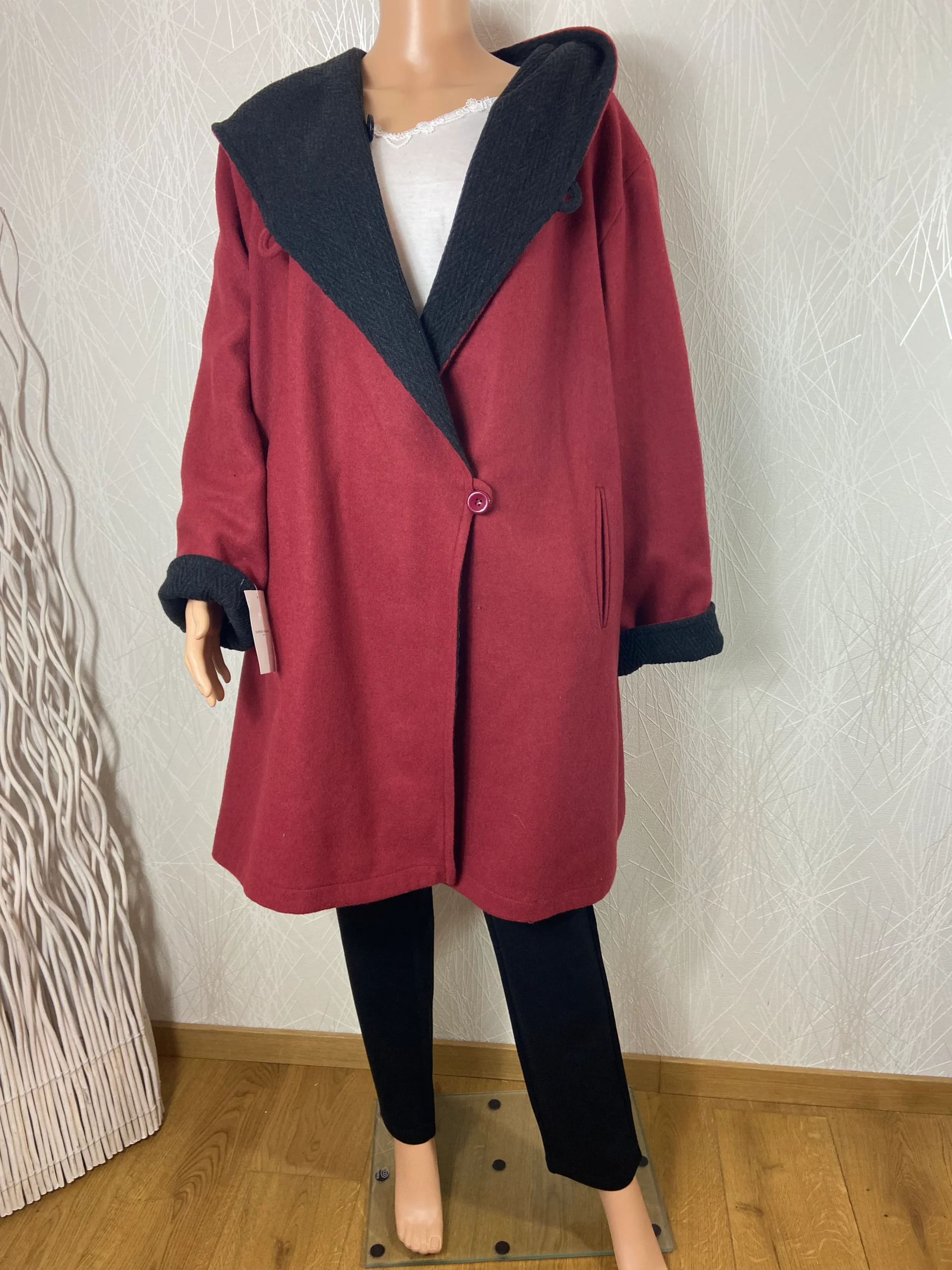 Manteau chaud laine capuche réversible rouge bordeaux ou noir grande taille Edmond Boublil – Image 2