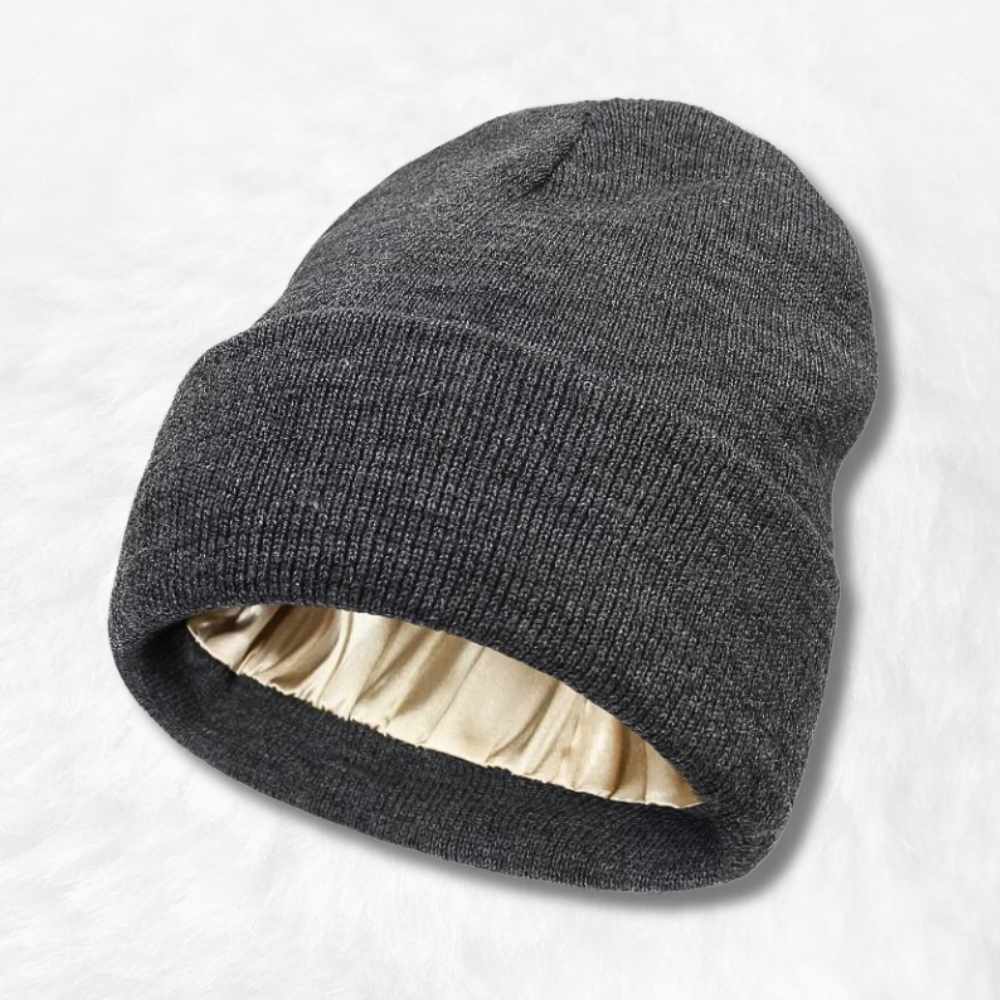 Bonnet Doublé Satin Gris !
