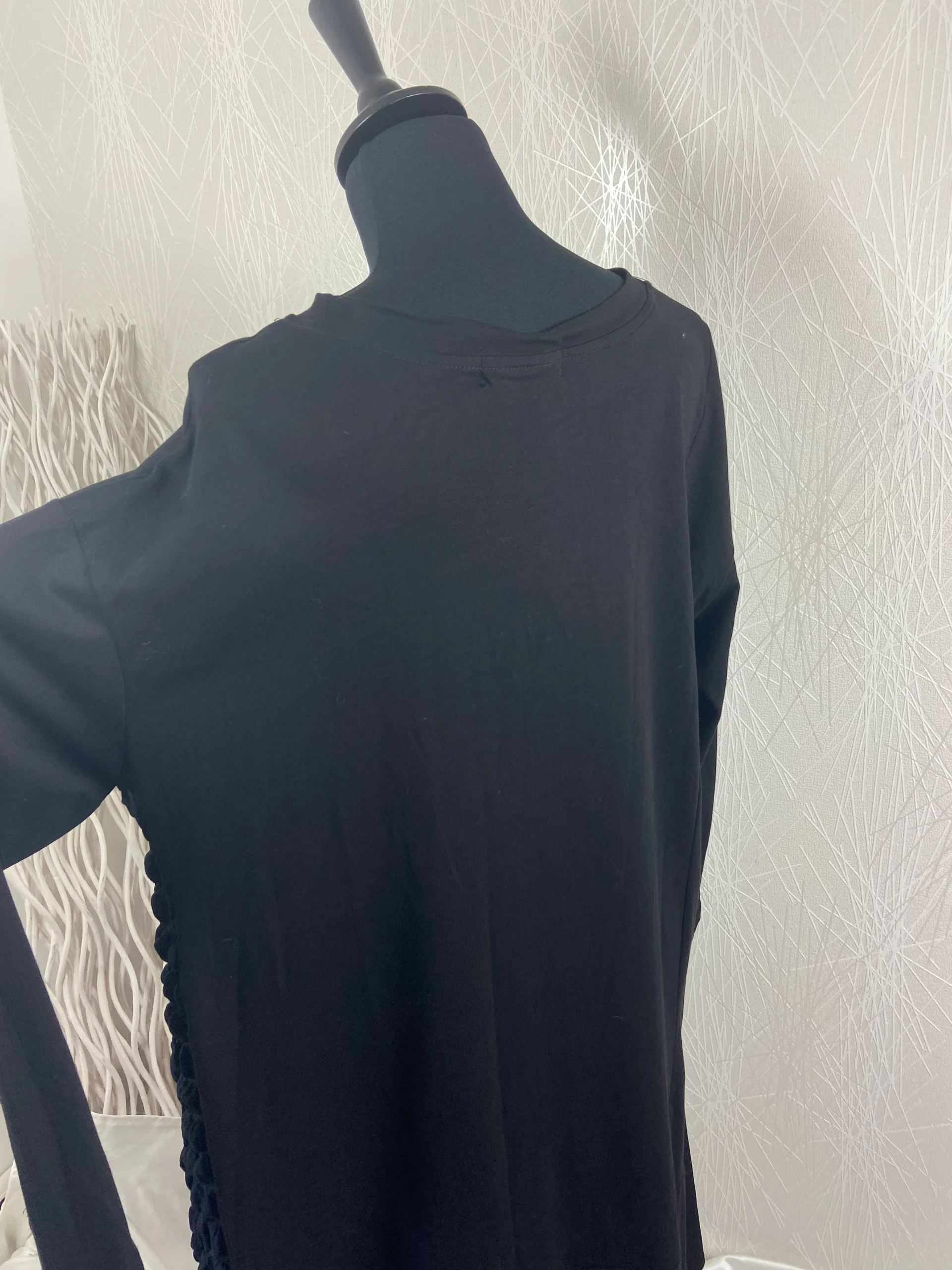 Robe longue noire tissu gauffré manches longues grande taille F&2 – Image 8
